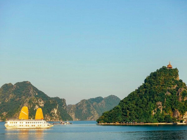 Ha Long Sunrise