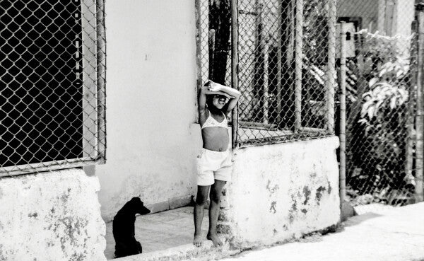 A Girl and Her Dog (35mm Film)